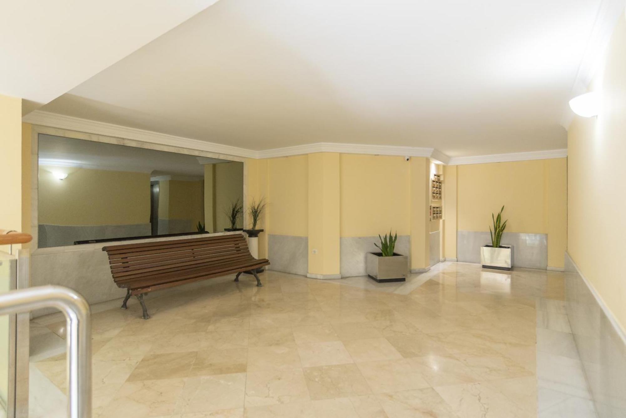 Cathedral Suites Малага Экстерьер фото